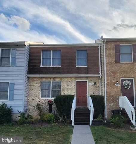 389 SURREY CLUB LN, STEPHENS CITY, VA 22655