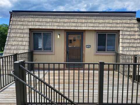 1545 Malibu Pl, Newport News, VA 23608