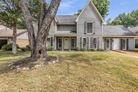 4162 OLD VILLAGE, Memphis, TN 38125