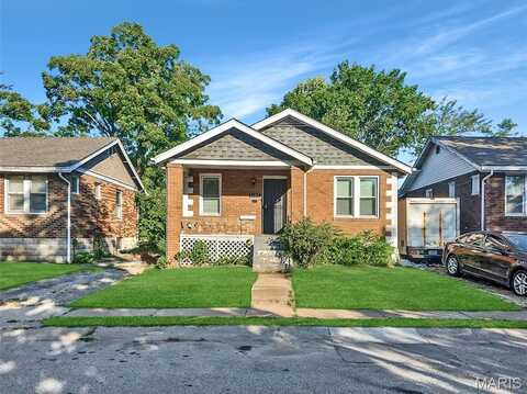 1487 Engelholm Avenue, Normandy, MO 63133