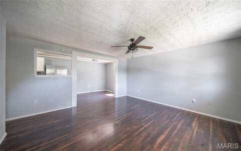 15105 Transit Road, Saint Robert, MO 65584