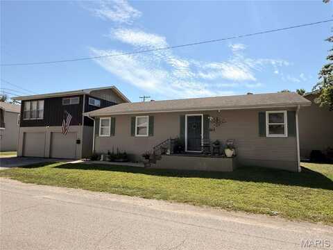 602 Illinois Avenue, Dupo, IL 62239