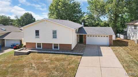 1511 Shadow Lane, Saint Charles, MO 63303