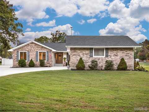 513 Coventry Road, Troy, IL 62294