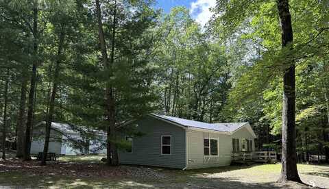 4855 Bullard, Hale, MI 48739
