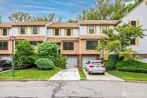 4805 Stonehedge Road, Edison, NJ 08820