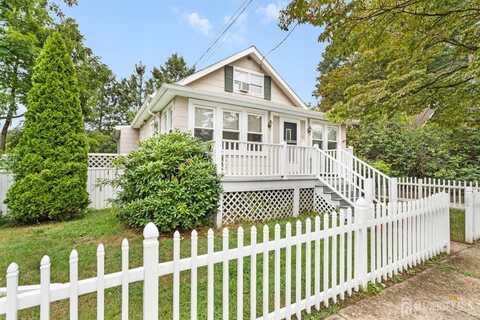 12 Buchman Street, Piscataway, NJ 08854