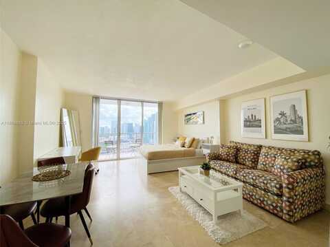 1750 N Bayshore Dr, Miami, FL 33132