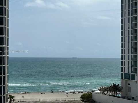 17550 Collins Ave, Sunny Isles Beach, FL 33160