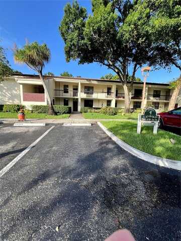 7380 NW 1st St, Plantation, FL 33317