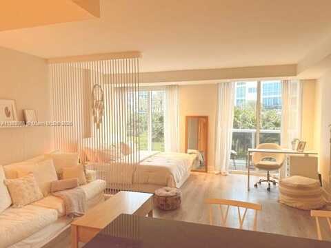 10275 Collins Ave, Bal Harbour, FL 33154