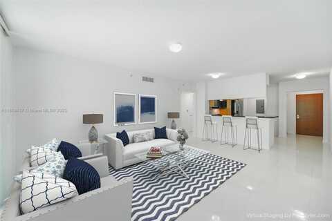 31 SE 5th St, Miami, FL 33131