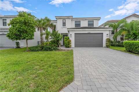 7356 Estero Dr, Lake Worth, FL 33463