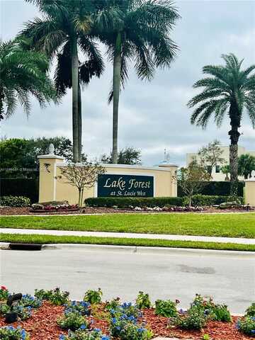 832 SW Rocky Bayou Ter, Saint Lucie West, FL 34986