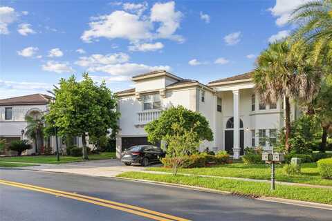 17098 SW 16th St, Pembroke Pines, FL 33027