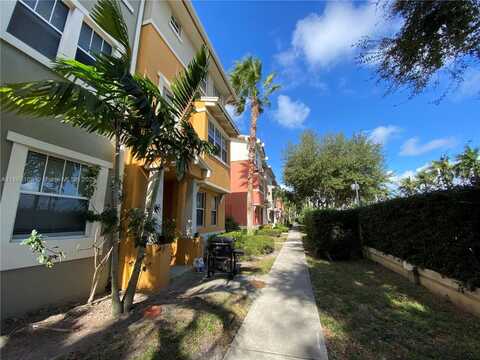 770 Millbrae Ct, West Palm Beach, FL 33401
