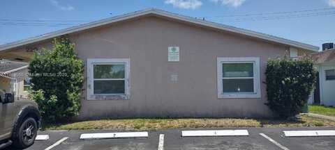 230 NE 40th St, Oakland Park, FL 33334