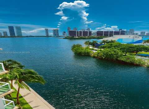 3330 NE 190th St, Aventura, FL 33180