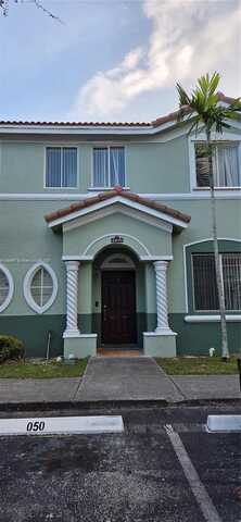 2870 SE 15th Rd, Homestead, FL 33035