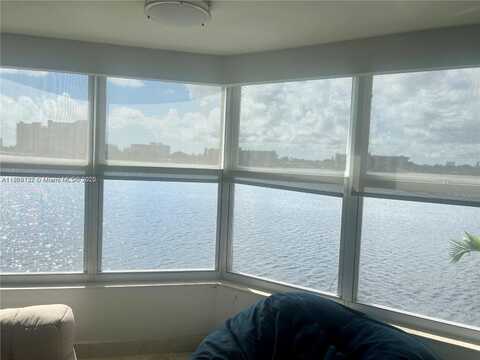 1100 NE 191st St, Miami, FL 33179