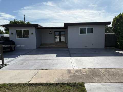 13847 Jackson St, Miami, FL 33176