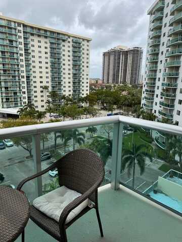 19380 Collins Ave, Sunny Isles Beach, FL 33160