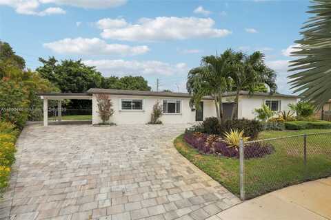 8601 NW 185th Ter, Hialeah, FL 33015