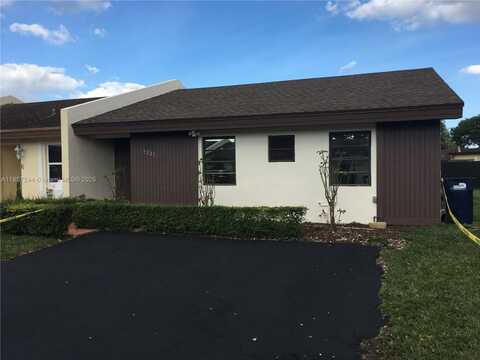 5221 SW 139th Ave Rd, Miami, FL 33175