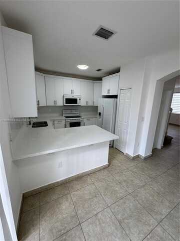 2523 SE 15th Pl, Homestead, FL 33035