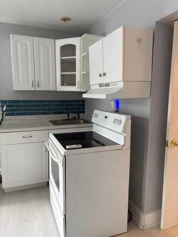 1101 NE 5th, Hallandale Beach, FL 33009