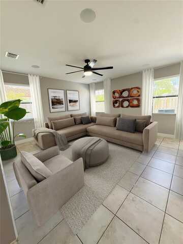 15305 SW 173rd St, Miami, FL 33187