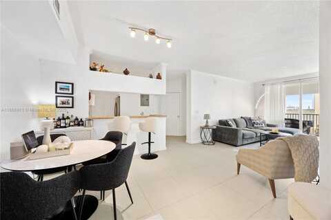 17100 N Bay Rd, Sunny Isles Beach, FL 33160