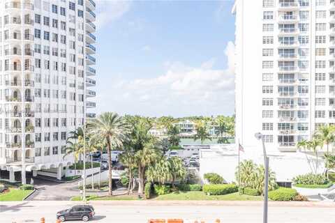 5701 Collins Ave, Miami Beach, FL 33140