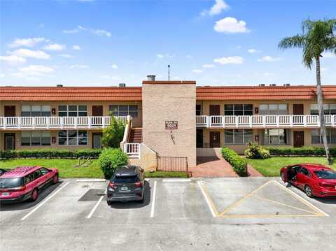 9021 Sunrise Lakes Blvd, Sunrise, FL 33322