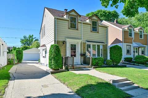 305 E Van Beck Ave, Milwaukee, WI 53207