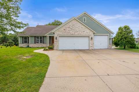 815 Sutton Dr, Eagle, WI 53119