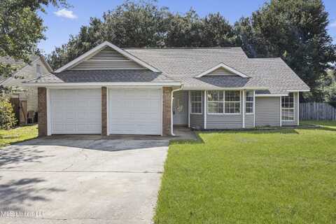 92 Hunter Drive, Ocean Springs, MS 39564