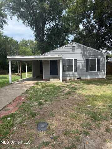 1120 Helen Street, Greenville, MS 38703