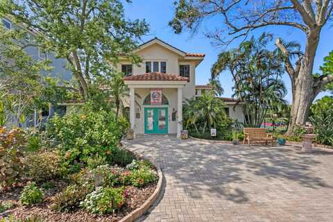 1632 SEA BREEZE DRIVE, TARPON SPRINGS, FL 34689