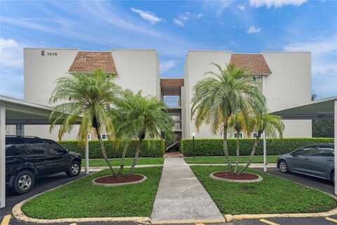 1310 GLEN OAKS DRIVE E, SARASOTA, FL 34232
