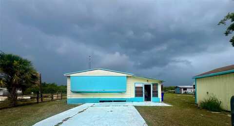 1807 E CLARADGE AVENUE, AVON PARK, FL 33825