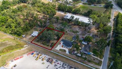 621 LAURA ROAD, LAKELAND, FL 33815