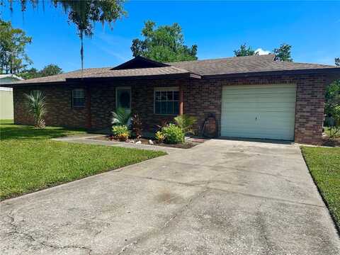 18 E BAY AVENUE, YALAHA, FL 34797