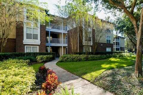 10024 STRAFFORD OAK COURT, TAMPA, FL 33624