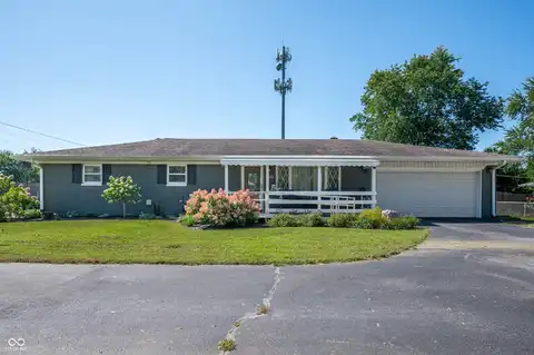 823 W Smith Valley Road, Greenwood, IN 46142