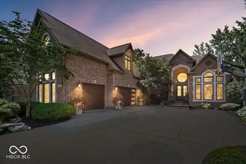 13637 Golden Ridge Lane, Fishers, IN 46055