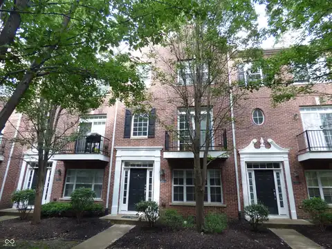 11912 Kelso Drive, Zionsville, IN 46077
