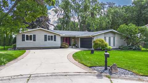 37276 Forestview, Clinton Township, MI 48036