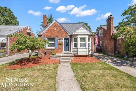 21175 Hunt Club, Harper Woods, MI 48225