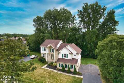 42973 Pond Bluff, Belleville, MI 48111